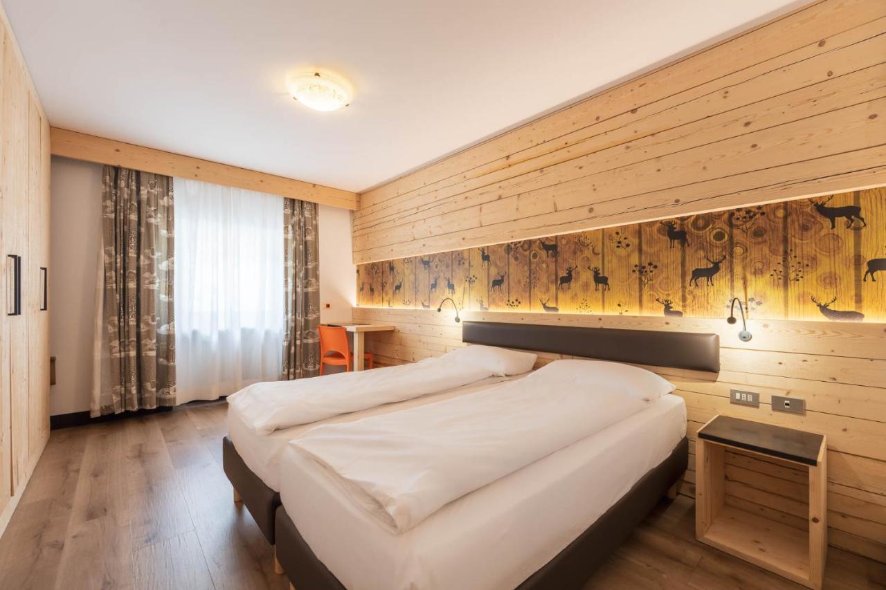 Hotel Italia Canazei Εξωτερικό φωτογραφία