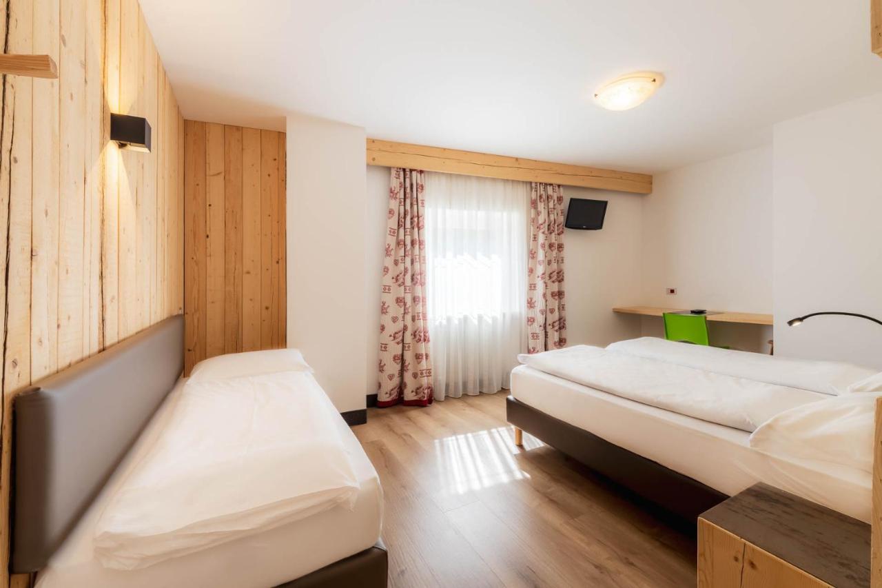 Hotel Italia Canazei Εξωτερικό φωτογραφία
